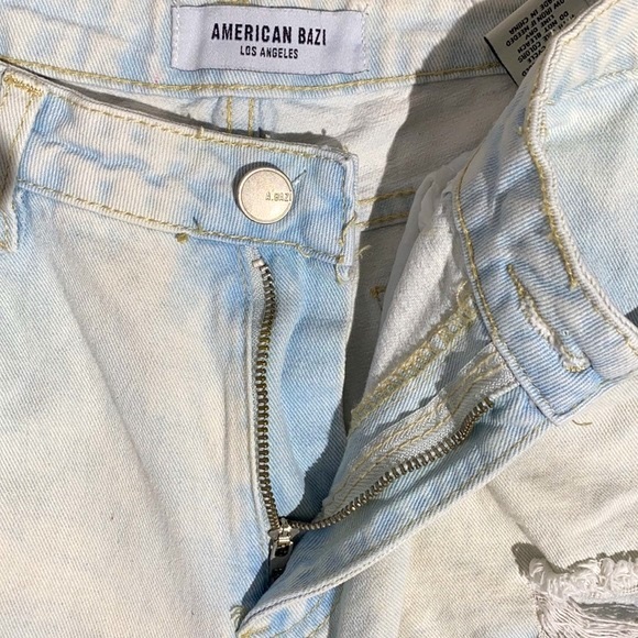 NWT Posh By V Ripped Boyfriend Jeans Size M - Picture 6 of 6